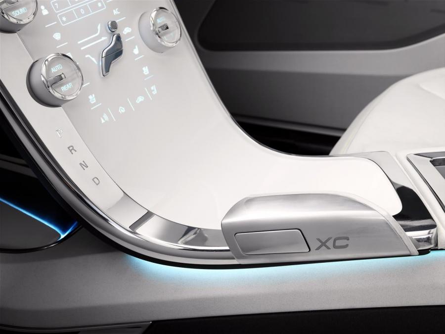  Volvo XC60 Design Concept 2006 года  (фото 6 из 49)